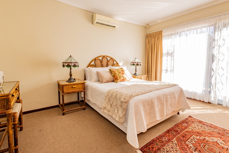 4 Bedroom Property for Sale in Sonstraal Western Cape